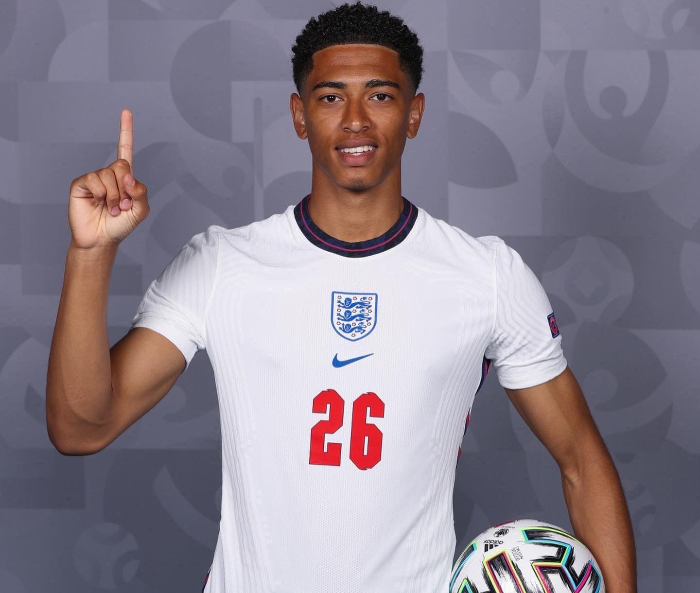 梦回仁川难挽狂澜 五杀得手峡谷皆寂 BLG挺近胜者组