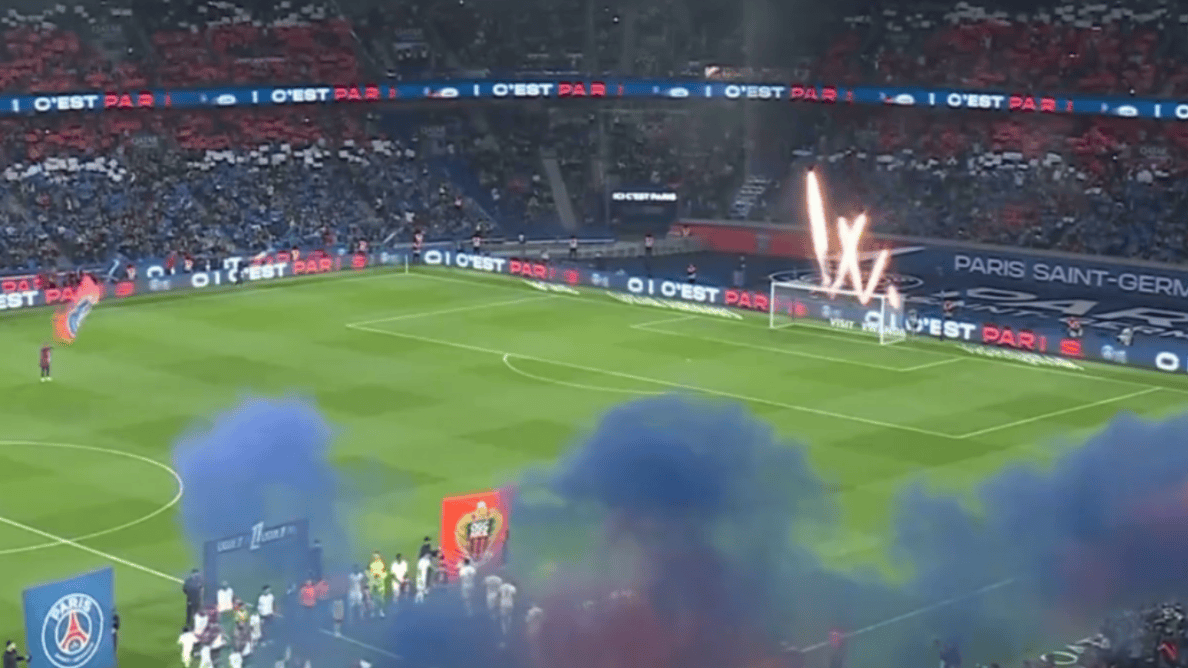 日本队以2-0击败加纳队，堂安律远射破门，阿布受伤离场，日本队近10场全胜，展现强大实力。