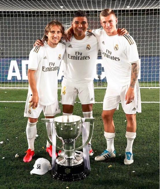 邮报：切尔西想为马帅提供足够的阵容厚度，每位置至少会有2人